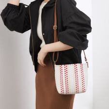 メルカド巾着ショルダー