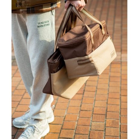 美品】Coleman クーラーボックス 持ち運べ バターナッツ