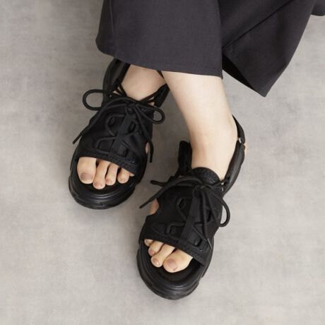 [^ԁF04002205]|Cg^ڍ׃V[Y[h߂鑶݊X|[cT_Bgȟ\[͗ŃX^CAbvAS܂I\ȃ[XAbvŃtBbgfށ^@\X|[eB[݊̂JWAȑfފłB߃|CgfjpcXJ[gAs[XȂǁALACeƂDłIƖ̊֌WɂAۂFČꍇ܂B܂Ap\REX}[gtHȂǂ̊ɂA኱iƉ摜̃J[قȂꍇ܂Bd:45(24.5cm)Б275g