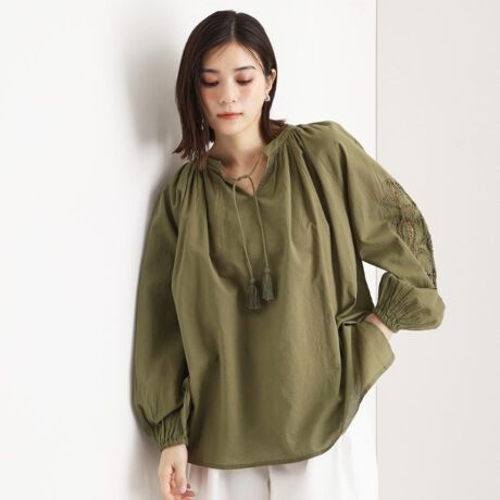 [^ԁF04082003]yfUCzՂ̃MU[Ƒ̎hJfUC|Cg̃XbNuEXBXLbp[܂ŊXbLB^bZ̃ANZg|CgB܂Ă~܂悤ɂŌ̓S̎dlɂĂ܂Byfށz_炩ƂChRbggpĂ܂BłKɒp܂ByX^COzfj╿̃C[W[pcAJWAfނ̃{g킹ɍœKłBƖ̊֌WɂAۂFČꍇ܂B܂Ap\REX}[gtHȂǂ̊ɂA኱iƉ摜̃J[قȂꍇ܂B