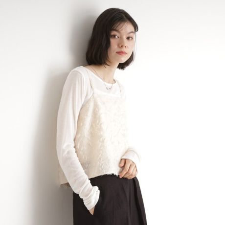 [^ԁF04012526]yfUCz˂؂WJ[h̑fފIVȃL~\[́AghӂꒅłBƓȃp^[oIȃANZgƂȂAVvȃR[fBl[gɌvX܂B̃L~\[́AVA[tCX̃Ci[ZbgɂȂĂAC[hX^CyɊyނƂł܂Byfށz˂؂WJ[hfނ́AƂ݂ƔASnǍDłBVA[tCX͌y₩ŒʋCA_炩ȔG肪́Bǂ̑fނNV[ȈۂȂAKɒpł邽߁AgɂœKłByȂ|Cgz̃L~\[́AfjV[gpcƂ̑łBCi[̃VA[tCXC[hX^Cɂ邱ƂŁAghグ邱Ƃł܂B܂Ar[`X^CJWAȋx̂oɂ҂ŁAT_Xj[J[ƍ킹΁Ay₩ȈۂɎdオ܂BVvȃANZT[ŃR[fBl[gŜ߁ASn悢X^CyłBydlzEL~\[̂ݗn聦Ɩ̊֌WɂAۂFČꍇ܂B܂Ap\REX}[gtHȂǂ̊ɂA኱iƉ摜̃J[قȂꍇ܂B