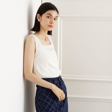 [^ԁF04013502]|Cg/ڍבO2WAYŒp\̃XNGA^NgbvłBVvȃfUCׁ̈AꖇłCi[ł킹₷ėpACëׁAV[Yp܂Bf/@\@Ő􂦂܂BڐG⊴@\tŉĂłƒp܂B߃X^CO1ŁAChpc^bNXJ[gƍ킹AgɃ{[ACe킹ăn̂X^CfGłBuEXWPbg̃Ci[pĂ茩AڐG⊴@\Ăłƒp܂BƖ̊֌WɂAۂFČꍇ܂B܂Ap\REX}[gtHȂǂ̊ɂA኱iƉ摜̃J[قȂꍇ܂B