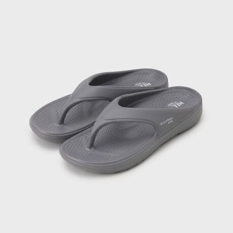 [^ԁF61602205]|Cg^ڍגԂ̒płɂ݌vŁAANeBuȃV[ɂœKBɃtBbg\[`󂩂Xgbv̔zuɎ܂ŁARȗӎkȐ݌v|CgBVvȂꂽfUCŁAig烌W[V[܂ŕLΉ܂Bfށ^@\yʂNbVɂ̗ǂEVAfނgpAigSB̃A[`ɉ悤ȗ̐݌vŁAKȃtBbgƃz[hBɂAEg\[ŁA^E[XɂAEghAɂ􂷂ėp̍ꑫłBTCY\ɂāoCCOî߉DTCY\Lƃ[hTCY\LقȂ܂Bi@mF܂B[hTCYR[h55iTCY\LS25D5cm[hTCYR[h65iTCY\LM26D5cm[hTCYR[h75iTCY\LL27D5cmƖ̊֌WɂAۂFČꍇ܂B܂Ap\REX}[gtHȂǂ̊ɂA኱iƉ摜̃J[قȂꍇ܂Bd:Б125g(TvTCY)