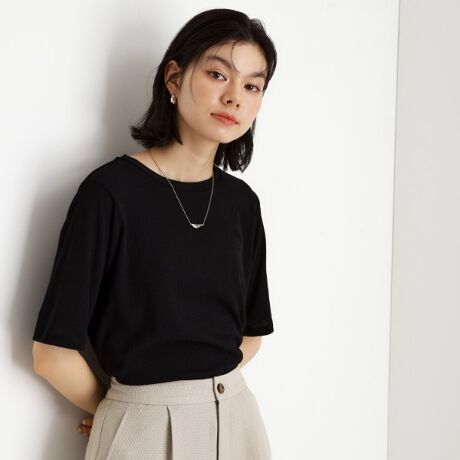 [^ԁF04013520]|Cg/ڍ׃VvȂA悢VA[iȈۂ^郊uJbg\[łBƂCŁA~j}ȔoÃR[fBl[gɎ₷ACełBf/@\ƂSn͂̑fނ̗pAy₩ȃu̕A܂ŉH߂̂悤ɏ_炩Kɉ߂܂BGAʋC悢߁AG߂킸fC[[XɍœKłB@ł̂\łB߃X^COVvȃfUĈ߁AW[YAXJ[gA܂̓e[p[hpcȂǁA{gXƍDBJWAɂItBXJWAɂ킹₷AANZT[Ƃ̑gݍ킹ŁAȂȂł͂̃X^Cy߂ꒅłBƖ̊֌WɂAۂFČꍇ܂B܂Ap\REX}[gtHȂǂ̊ɂA኱iƉ摜̃J[قȂꍇ܂B