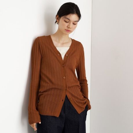 [^ԁF04033001]yfUCz_u{ꂽƐӂjbgJ[fBḰAVlbNɃ{^t̃VvŐꂽfUCłB^NgbvCi[Ƃč킹΁AvI[o[X^CƂĂy߂邽߁AV[ɉĎ݂ȒȂ\łByfށ@\zy₩ŒʋĈ悢fނgpĂAłKȒSnB̂郊u҂݂GߊoȂiȈۂ^AI[V[Y􂷂ACeɎdオĂ܂ByȂ|CgzVvȃJbg̃^NgbvTVcƑgݍ킹邱ƂŁAJWAɂLC߂ɂAW\BItBXJWAɂAx̃bNXX^Cɂ}b`̂ŁA܂܂ȃV[Ŋ􂵂܂BVvȃANZT[vXāAŜ̃R[fBl[g߂̂߂łBƖ̊֌WɂAۂFČꍇ܂B܂Ap\REX}[gtHȂǂ̊ɂA኱iƉ摜̃J[قȂꍇ܂B