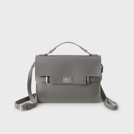 [^ԁF61604109]VvŏiAANZg2WAYV_[obO|Cg^ڍׁEʂ킬ƂVvȃtHɁAtg̉]ƃ_uxg悢咣vXBEڂ̓RpNgȂAz~j@Ȃǂ̕Ki܂pIȃTCYBfށ^@\E{̂ɂ̓c}vgpBƊƎg₷𗼗ldlBEO\ȍV_[tŁA莝ƌ|2WAYŊy߂܂BydlzE|PbgȂƖ̊֌WɂAۂFČꍇ܂B܂Ap\REX}[gtHȂǂ̊ɂA኱iƉ摜̃J[قȂꍇ܂Bd:220g