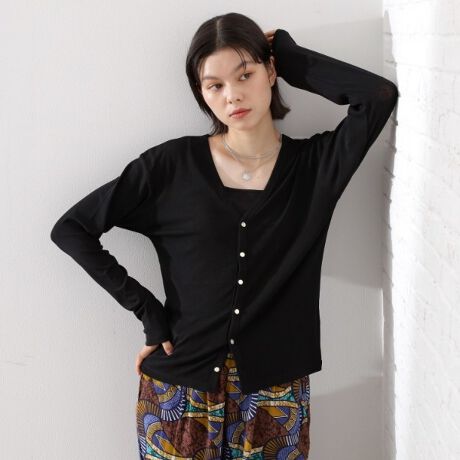 [^ԁF04033500]yfUCzƂV̂tCXngpJbg\[J[fBḰAVvVlbNfUCŁAǂȃACeɂ킹₷dオĂ܂BiȐYÃJWAItBXX^C܂ŕL􂷂ꒅłByfށzy₩ȃtCXńAƂGƃV݂̂鎿ŁAʋCǂKȒSn܂BVvȃfUCɂ炸Aǎȑfފi̗ǂāAԂ̒płɂdlƂȂĂ܂ByȂ|CgzVlbNJbg\[J[fBḰAVvTVcuEXAs[XȂǁAlXȃACeƂ̑łBCi[ɃVc^Ngbvd˂ăC[hX^Cyނ̂߁BVvȃANZT[vX΁AwꂽȂ܂BƖ̊֌WɂAۂFČꍇ܂B܂Ap\REX}[gtHȂǂ̊ɂA኱iƉ摜̃J[قȂꍇ܂B