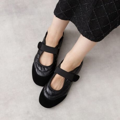 [^ԁF04004200]yfUCzgh̃XgbvXj[J[́AɂƂ芴ۂoꑫłBVvȃfUCȂAXgbvANZgƂȂX^CbVĂĂ܂BꂽVGbǵA܂܂ȃJWAX^CɃ}b`邽߁AfC[X^Cɏd󂷂ACełByfށzyʂŏ_炩fފByȂ|Cgz̃XgbvXj[J[́AChpcⒷ߂̃XJ[gƍ킹đlJWAȃX^CyނƂł܂B܂An[tpcv[cXJ[gɃ\bNX킹Ńvbs[ŃgĥX^CO߂łBVvTVcJbg\[킹āAox̃W[ɂ҂̈ꑫłBƖ̊֌WɂAۂFČꍇ܂B܂Ap\REX}[gtHȂǂ̊ɂA኱iƉ摜̃J[قȂꍇ܂Bd45(24.5cm):Б160g