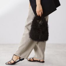 フリンジボア巾着バッグ