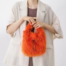 フリンジボア巾着バッグ