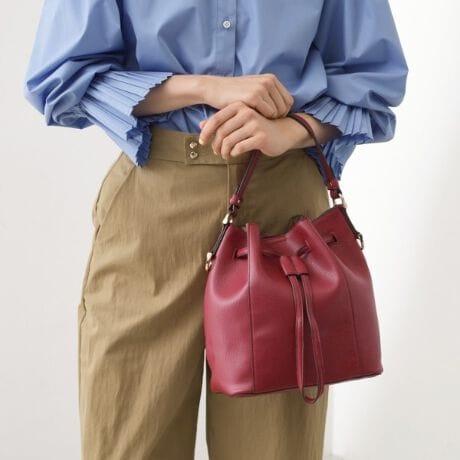 [^ԁF04004103]V{̂ǎȍvgpAVvŏiȃX^Cy߂В^̃V_[obOBƂL̃}`ŎAڈȏ̎[͂͂łBydlzE|PbgF~1Ɩ̊֌WɂAۂFČꍇ܂B܂Ap\REX}[gtHȂǂ̊ɂA኱iƉ摜̃J[قȂꍇ܂Bd:470g