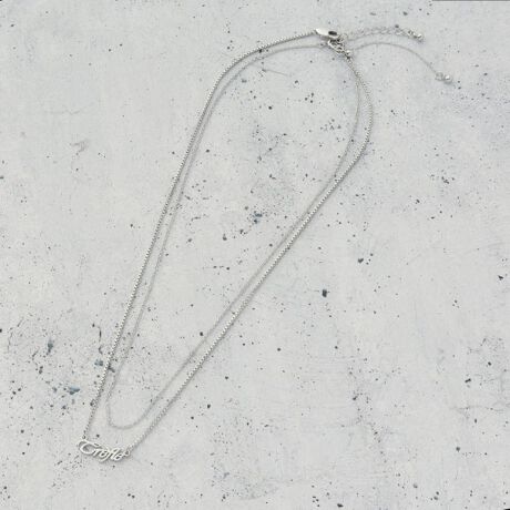 [^ԁF04004316]ꂽ^Õ̗`[ꂽVvȂANZT[łB~j}ȃtHɁAƂ̊̃`[ۗAt`VbNȕ͋CƏiȋPo܂Bneutrek[gijTreflegtiN[o[jƂӖƖ̊֌WɂAۂFČꍇ܂B܂Ap\REX}[gtHȂǂ̊ɂA኱iƉ摜̃J[قȂꍇ܂B