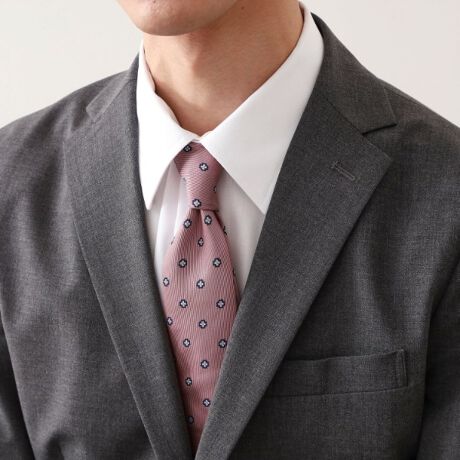 [^ԁF61604607]؂₩肰ȂBV][ɉf鏬ԕlN^C|Cg^ڍׁE}`t[iȃANZgɁB؂₩Ȃ咣AꂽۂɎdオ{BEVvȃVcX[cɍ킹邾ŁAقǂ悢VѐSvXBE_炩ȔzFArWlXV[ɂ₷Dxfށ^@\E₷A^ꂵɂ|GXefނgpBE̒ʋ΂ɂ҂ȁAfUCƎp˔lN^CłBƖ̊֌WɂAۂFČꍇ܂B܂Ap\REX}[gtHȂǂ̊ɂA኱iƉ摜̃J[قȂꍇ܂B