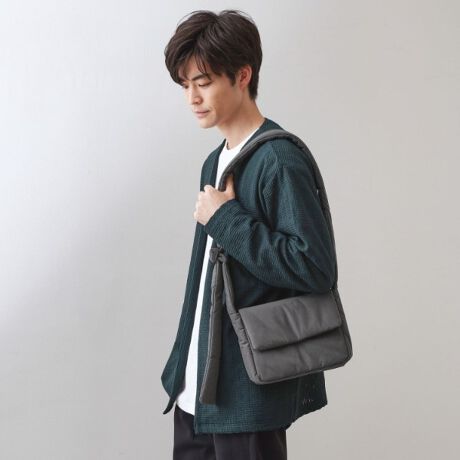 [^ԁF61604113]y₩ƃ{[𗼗Bȓ̃~jV_[|Cg^ڍׁEGڂ̒ȓfUCBӂƂ̊X^C̃ANZgɁBECyɎĂRpNgTCYŁAgyȃX^Cɂ}b`BfC[gɂ傤ǂoXBfށ^@\Eyʂň₷|GXefނgpBfC[[XɂC˂ȂgpBEgh̒ȓŌڂłȂgSnɂ݌vBdlE|PbgF~1Ɩ̊֌WɂAۂFČꍇ܂B܂Ap\REX}[gtHȂǂ̊ɂA኱iƉ摜̃J[قȂꍇ܂Bd:168g