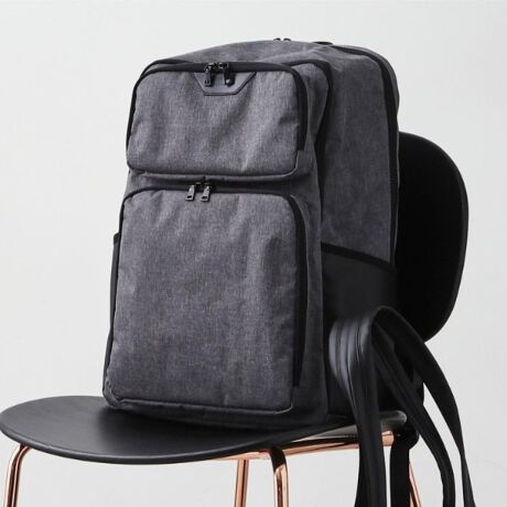 [^ԁF61604103]ʂȂځB@\ǋ10|PobNpbN|Cg^ڍׁE10̃|PbgŉוImɕށBrWlXc[⏬ނX}[gɐ\BEVvŖȃfUĆAX[cɂJWAɂ݁AV[I΂gBfށ^@\Eϋvɕx񂾃|GXefނgpByʂȂƂŁAԂ̎gpł^ꂵɂBEƂŔw₷A΂ދG߂KB≘ɂAV킸gBdlE|PbgF~3 O~7it@Xi[t~5jEA4t@C[Ɩ̊֌WɂAۂFČꍇ܂B܂Ap\REX}[gtHȂǂ̊ɂA኱iƉ摜̃J[قȂꍇ܂Bd:825g