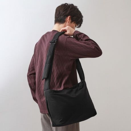 [^ԁF61604108]y₩ƃ{[𗼗BȓBIGV_[|Cg^ڍׁEGڂ̒ȓfUCB傫߃TCYŎ[͂AbvBE֗ȃt@Xi[tAEg|PbgA悭gTbƎoBfށ^@\EgĥӂƂȓ肪|CgBڂ̃{[ƌy˔dlBECfނɂ͏vȃ|GXegpBCyɎgāÅOoɗ鑶݁BdlE|PbgF~1 O~2it@Xi[t~1jEA4t@C[Ɩ̊֌WɂAۂFČꍇ܂B܂Ap\REX}[gtHȂǂ̊ɂA኱iƉ摜̃J[قȂꍇ܂Bd:315g