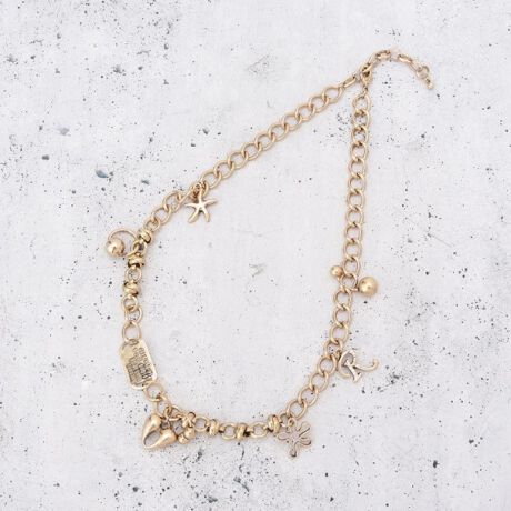 [^ԁF04004324]yfUCRZvgz܂܂ȃ`[ꂽlbNX́A|bvł킢炵ۂ^ANZT[łB`[̗VѐSfBe[AVvȃx[XR[fɂЂƖANZgvXAIȃX^Co܂ByJ[WJzS[hƁAN[Ȉۂ̃R[h~Vo[2FWJŁAD݂ɍ킹R[fBl[g\łBǂ̃J[iƃ|bvȖ͂˔ĂAJWAtH[}ȃV[܂ŕL􂵂܂BypV[߃|CgzVvȃgbvXhXƂ̑ǂAlbNXP̂ł\ɑ݊𔭊Bd˕tACeƂđ̃ANZT[ƃR[fBl[g΁AwꂽۂɎdオ܂B̃R[fBl[gɉ؂₩vXɂ߂̃ACełBƖ̊֌WɂAۂFČꍇ܂B܂Ap\REX}[gtHȂǂ̊ɂA኱iƉ摜̃J[قȂꍇ܂B