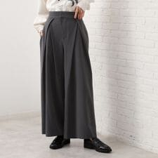 サス付きタックワイドパンツ