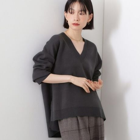 [^ԁF04014008]yfUCzSn悳ƃX^C𗼗AVlbNjbg̓ołB_炩ȁufށvgpAI[o[TCỸVGbgbNX͋CoBeXbgfUCœ₷˔Ă܂BzF̃ANZgŁAƃXbg猩ɂA؂₩o܂Byfށz̃jbgfށBWtFCX̕ҒnȂ̂ŁA芴ȂA_炩fނłBygpV[zJWAȓg͂AFlƂ̃`VbsOAbNXxɂ҂BfjXJ[gƍ킹āA܂܂ȃX^Cy߂܂BƖ̊֌WɂAۂFČꍇ܂B܂Ap\REX}[gtHȂǂ̊ɂA኱iƉ摜̃J[قȂꍇ܂B