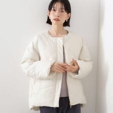 きれいめにもカジュアルにも ノーカラーキルトジャケット