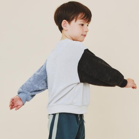 [^ԁF23814516]yfUCzȔzFg͂̃gbvXoBƃ{fB[ɈقȂJ[{fUCAVvȂIȈۂ^܂BJWAȃX^Cɂ҂̈ꒅŁAfC[[XʂȃV[܂ŕL􂵂܂BxA[̑fނgpAgĥ1łByfށz_炩ŁA򊴂̂xA[fށBygpV[zigwZAFBƂ̗VсAʂȃCxgȂǁA܂܂ȃV[Ŋ􂵂܂BƖ̊֌WɂAۂFČꍇ܂B܂Ap\REX}[gtHȂǂ̊ɂA኱iƉ摜̃J[قȂꍇ܂B