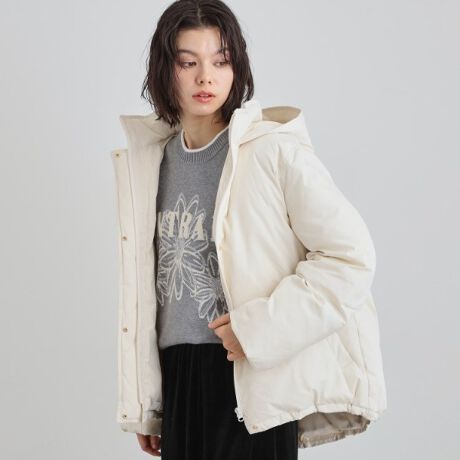 [^ԁF04044015]yfUCVGbgzrIyʂȒȃu]́AXeb`Xdグ̂fUCłBX^h͒悭Aʂ҂ł郉CɎdグĂAt[htŖhB̓XshtŒ\Ȃ߁AD݂̃VGbgɕω܂By@\fBe[z͓ɃSdl{Aʂɂ݌vBɂ͌jbgɂΉł]TAƂpĂ܂B\n̓}bgȎɎdグAiȈۂ^Ȃ睛H{Ă܂B_炩Aƕݍނ悤Ȏ̌yʂȒȂgpĂAKȒSnƓ₷𗼗B~łȂɂgL[vAX^CbVȃVGbgێ܂ByȂ|CgzVvȂꂽfUĆAJWAȃfj⃏ChpcAɂ̓XJ[gItBXJWAƂ̑B̋J̓̊OoɂSĂgA@\ƃfUC˔ACełBydlzE|PbgF~2En聦Ɩ̊֌WɂAۂFČꍇ܂B܂Ap\REX}[gtHȂǂ̊ɂA኱iƉ摜̃J[قȂꍇ܂Bd:770g(TvTCY)