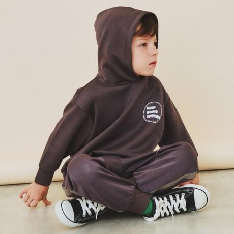 [^ԁF23814519]yfUCzLbYt[hvp[J[́AVvȂX^CbVȃfUC͂łB_炩Ȃ₩ȃ_{[W[WfނgpAyȒSnƓ₷Ă܂Bt[ht̃vp[J[́AJWAȕ͋CoAǂȃV[łg₷ꒅłBJbgł邨Ol[tyfށSnz_{[W[Wfނ̓ł_炩ƂȂ₩AKȒSn񋟁BϋvAȂql̓퓮ɂsb^̑fނłByZbgAbvȂ|Cgz̑fނgpWK[pci238]64005jƍ킹΁Aꊴ̂ZbgAbvX^C܂BPiŒĂÃJWAACe⃌C[hR[fBl[gɎĂɌ܂̂ŁAAEghAAgɂ߂̃ACełBƖ̊֌WɂAۂFČꍇ܂B܂Ap\REX}[gtHȂǂ̊ɂA኱iƉ摜̃J[قȂꍇ܂B