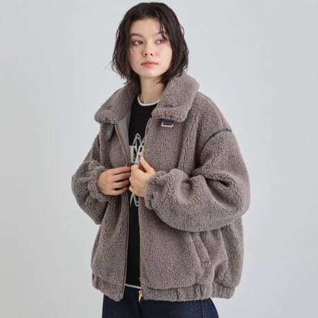 [^ԁF04044005]yfUCfBe[z^b`_炩{Afނgp̃WPbǵA{o[̃fUCŁA邾ŃIVxObƃAbv܂BANZgƂĂꂽp[cb`Ȉۂ^AfBe[ɂdオ肪ۗ܂Byfށ@\z_炩{AfނAKȒSnƂ肵ۉBANZgivXAɂSĒpłWPbgłBŜƂăoX̎ꂽfUĆAJWAȃV[͂A~̂o⃉tȃItBXX^Cɂ}b`܂DyȂ|CgzVv݊̂fUCȂ̂ŁAfjXEFbgpcƂ̑BANZT[Lbvƍ킹ĂR[fBl[g̃ANZgɂȂALV[Ŋ􂷂ACełBƖ̊֌WɂAۂFČꍇ܂B܂Ap\REX}[gtHȂǂ̊ɂA኱iƉ摜̃J[قȂꍇ܂B