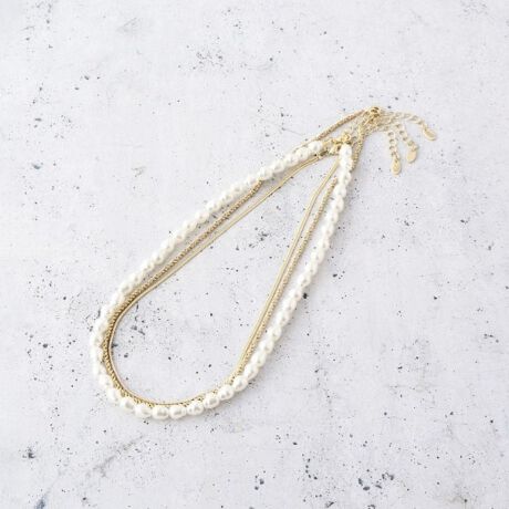 [^ԁF04005303]yfUCzVvȎp[`[J[ƁA[v`F[AXl[N`F[3{Zbg͂ꂼ꒷ƂȂAC[hX^CfUCBP̂ł\ȃ}`WAYACeB^CvقȂقȂ3ނ̃lbNXgݍ킹Ă̂Ń}`ȃX^COłꂼ͋Cy݂܂BAƎAwȂǂ̃IP[Wɂ͂AJWAȕig܂Ńt@bVI΂g܂BƖ̊֌WɂAۂFČꍇ܂B܂Ap\REX}[gtHȂǂ̊ɂA኱iƉ摜̃J[قȂꍇ܂B