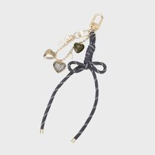 ハートモチーフチャーム