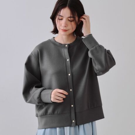 [^ԁF63732010]ꂩ̏tV[YX^Cɂ҂ȃ_{[J[fBKyfUCzE炩ȕ\ʊƂӂ݂̂_{[fނgpJbg\[J[fBKłBEԃXibv{^́A悢ANZgɂȂăX^CO₷fUCBERpNg߂ȂƂ̂TCYAR[gCɂꖇƂĂBEJWAX^C͂ALC߃X^Cɂ킹₷AfC[ɒ񂵂łꒅłByfށzEĉ݂݂ƃn̂镗A炩ȃ^b`̃_{[fނgpBE}VEIbVułł̂\BƖ̊֌WɂAۂFČꍇ܂B܂Ap\REX}[gtHȂǂ̊ɂA኱iƉ摜̃J[قȂꍇ܂B