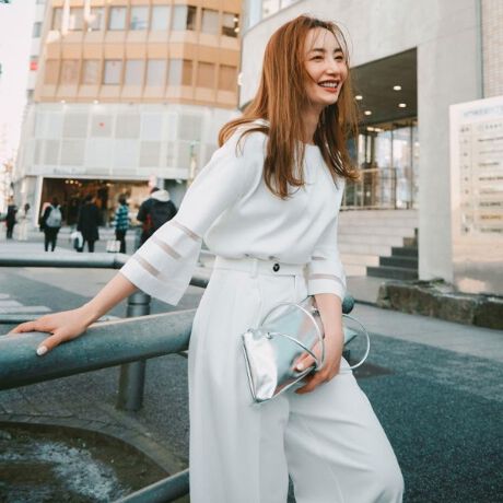 [^ԁF63712046]iȃtAX[ufUCɁAVA[fUCŃghvXjbgvI[o[yfUCzEЂtAɍL邨iȃfUCBEtAX[uɁAVA[҂݂Ń{[_[fUCăgĥꖇɁBEg͒悢݂̂鑍j҂݂ŁAĝ̃CEƂVGbgBEWXgȒŁACEAEgǂ̃X^Cy߂܂ByfށzEƂGłꂢ߂ɒȂĂ鍇@fނgpBEnCQ[W̎gpĕ҂ݗĂĂAꂢȖږʂ|CgBE}VEHbVułł̂\BƖ̊֌WɂAۂFČꍇ܂B܂Ap\REX}[gtHȂǂ̊ɂA኱iƉ摜̃J[قȂꍇ܂B