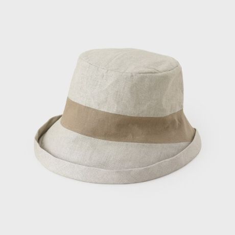 [^ԁFC7152014]oCJ[ANZgɂȂoPbgnbgyfUCzoCJ[̃fUCۓIȃoPbgnbǵAVvȂVѐSX^CBقȂJ[̑gݍ킹AoIȃANZgƂȂ܂ByfށzlfނgpĂAy₩ŒʋCǂAĂ̏ɂ҂Bi`ȕSn悢p炵AbNX͋Co܂ByȂ|CgzJWATVcV[gpcƍ킹āAu₩ȉẴX^CBor[`ł̃R[fBl[gɂœKŁACyɃANZgvXłACełBƖ̊֌WɂAۂFČꍇ܂B܂Ap\REX}[gtHȂǂ̊ɂA኱iƉ摜̃J[قȂꍇ܂B