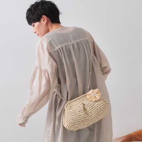 [^ԁFC7112078]AWy߂3WAYACeIV[Y[h߂t[Nbvt܌V_[obOE{̂͏tĂ炵Cȃy[p[fނgpEJ͂܌dlő傫ĴŁẢו₷EV_[XgbvobO̒ɂ܂ƃNb`obOƂĂ܂EO\ȃt[RT[WNbvtE3WAYłĝD݂X^COɍ킹ăAWy߂ACeE|Pbgtŏ̎[ɕ֗łydlzE|PbgF~1Ɩ̊֌WɂAۂFČꍇ܂B܂Ap\REX}[gtHȂǂ̊ɂA኱iƉ摜̃J[قȂꍇ܂Bd:275g