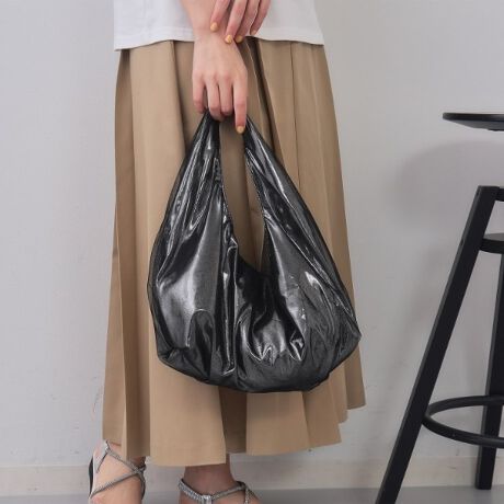 [^ԁFC7112079]`[fނƃ^bNfނ̃C[hVNȃnhV_[obOE\̓`[fނgpE{́injɂ̓`[ƓnF̃^bNJ[ZNgElł₷iȃJ[oG[VE500mlybg{g܂[́E|Pbgtōׂȉו̎dɕ֗łByfUCzgh̃`[fނƃ^bNfނC[hV_[obOB\Ƀ`[fނgpA{̂ɂ̓`[ƓnF̃^bNJ[ZNgĂ̂ŁAȂ݂ǂA莝₷fUCɎdグĂ܂Bl̕ł₷iȃJ[WJłB500mlybg{g܂TCYłB|PbgtĂ̂ŁAׂȉו̎dɂ֗Ȃ̂|CgłBydlzE|PbgF~1Ɩ̊֌WɂAۂFČꍇ܂B܂Ap\REX}[gtHȂǂ̊ɂA኱iƉ摜̃J[قȂꍇ܂Bd:125g