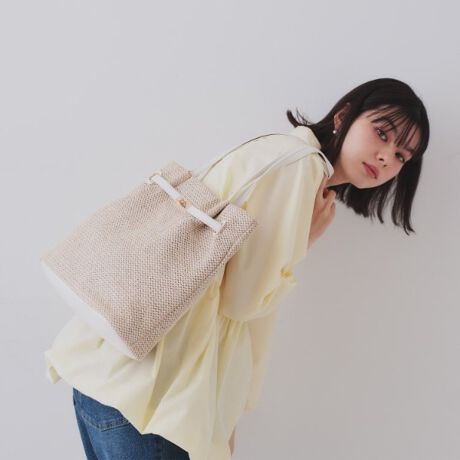 [^ԁFC7112058]tẴ[h߂Ăiꂢ߃g[gobOEّfނgݍ킹邱ƂŐȂꂢ߂ȈہEtg̃xgfUCiō܂Eg[gobOfUCŃ}`tȂ̂Ŏ[͂܂E500mlybg{gl܂TCYE|Pbgtŏ̎[ɕ֗yfUCz{͎̂GނgpA蕔ȂǕIɍfނgpĂ܂Bّfނ𕔕Iɑgݍ킹ďtĂ炵ȈۂȂC߂ȈۂL[vACełB}`tȂ̂ŁAڈȏɎ[͂܂B500mlybg{g܂TCYŁA|Pbgtŏ̎[ɕ֗Ȃ̂|CgłBiȈۂ̃ACeȂ̂ŁAJWAX^COłȂꂢ߃X^COɂ킹₷tĂɂ߂̃obOłBydlzE|PbgF~2 O~1Ɩ̊֌WɂAۂFČꍇ܂B܂Ap\REX}[gtHȂǂ̊ɂA኱iƉ摜̃J[قȂꍇ܂Bd:360g