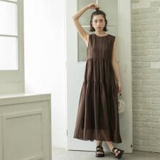 麻混シアーギャザーティアードワンピース【洗濯機洗い可】
