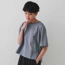 刺繍ロゴワイドシルエットTシャツ【洗濯機洗い可】