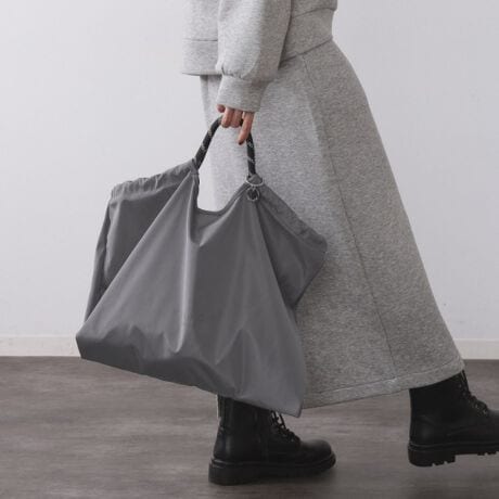 [^ԁFC7114014]yʂŎ[͂Ig₷BIGTCỸg[gobOE{̕\nƃ|Pbg̓fC[g₷|GXefނgpE蕔̓[ṽfUCnhŁAiČ|ƂĂgp\EyʂA4TCYΉ̑eʃTCY|CgEF̃Svg肰ȂAlۂƏi܂BEOƓɊe1|PbgtĂ̂ŁAƎo̎[ɕ֗łBEJritȂ̂ŁAgh̃`[ȂǂtăAWy߂܂BydlzE|PbgF~1 O~1E|\EA4t@C[Ɩ̊֌WɂAۂFČꍇ܂B܂Ap\REX}[gtHȂǂ̊ɂA኱iƉ摜̃J[قȂꍇ܂Bd:255g