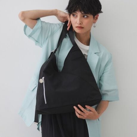 [^ԁFC7114015]JWAɂȂ߂[hȈۂ̑lg₷V_[obOE{͓̂g₷|GXefނgpEV_[Xgbv͏iȌ̂De[vgpEA4TCYTCYEV_[Xgbv͒\EOƓɊe1|PbgĂA̎dɕ֗łydlzE|PbgF~1 O~1EA4t@C[E|\EȂȂߊ|\Ɩ̊֌WɂAۂFČꍇ܂B܂Ap\REX}[gtHȂǂ̊ɂA኱iƉ摜̃J[قȂꍇ܂Bd:215g