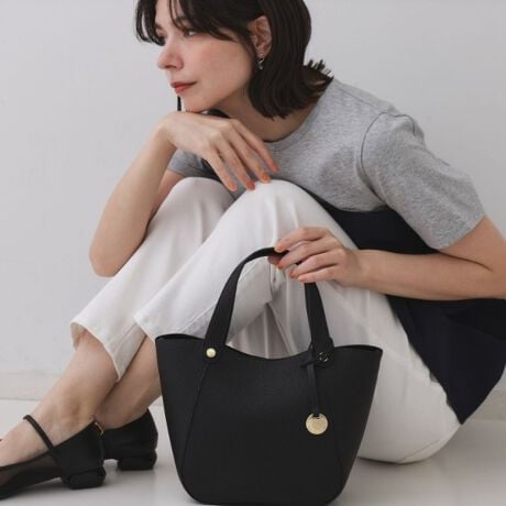 [^ԁFC7114004]ON^OFFg₷AȈہIyʂ2WAYdlfނ̃~hTCYg[gobOEyʂ̃VNfނgpE\ʂɉʊ̂fނȂ̂ŃLY≘ꂪڗÂ炢̂|CgE{̑Oʂ̃uh胁^p[c肰ȂfUC|CgEVvȂ獂ȃfUCłǂȃR[fɂ킹₷g[gobOE{̌̓}OlbgdlŊJyE}`LƂĂ̂Ŏ[͂AJ傫̂ŁAƂ̂o₷̂|CgE500mlybg{g薳TCYE\AOłV_[Xgbvt2WAYdlEOƓɊe1|PbgtĂāA̎dɕ֗łydlzE|PbgF~1 O~1Ɩ̊֌WɂAۂFČꍇ܂B܂Ap\REX}[gtHȂǂ̊ɂA኱iƉ摜̃J[قȂꍇ܂Bd:280g