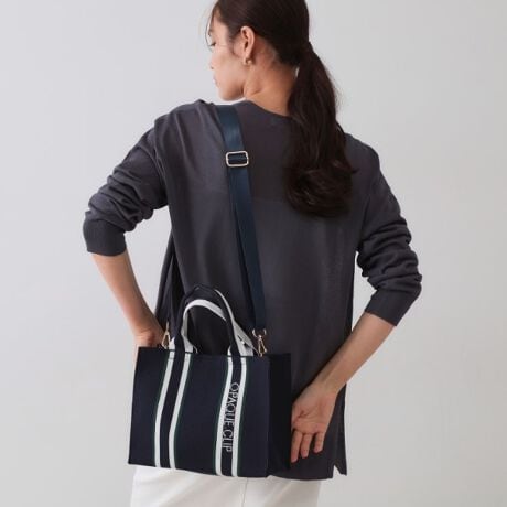 [^ԁFC7114012]Cnh̔zFg|CgION^OFFg~hTCỸjbgg[gobOE{̂̓jbgfނgpEnh̓CfUCŁAJ[̃RgXg|CgEO\ȃV_[Xgbvt2WAYdlEV_[Xgbv͏iȌ̂De[vfނgpA\Ȃ̂|CgE500mlybg{g[\ŁA}`tŎ[͂AוSȃTCYECobOƂĂ͂ATuobOƂĂ߂łfނŃ~jV_[iC71|14011jA4TCYg[giC71|14013ĵ܂B2WAYdlȂȂߊ|\|\500mlybg{g[\Ɩ̊֌WɂAۂFČꍇ܂B܂Ap\REX}[gtHȂǂ̊ɂA኱iƉ摜̃J[قȂꍇ܂Bd:330g