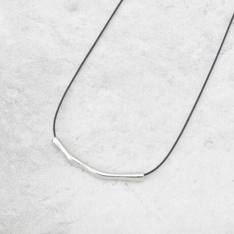 [^ԁFC7134134]XChŒ\ȃR[hlbNXyfUCzꂽXChfUC̃lbNX́A^o[ANZgɂȂAVvȂX^CbVȈۂ^܂B_œsIȕ͋CAJWAX^ChbV[ȑ܂ŕLpł܂ByȂ|CgzVvTVcuEX̏ɂӂƏd˂āAbNXfC[X^CoBXCh@\Œ𒲐ł邽߁AD݂̃X^Cɍ킹ĕωy߂܂Bd˕tɂΉARȃR[fBl[gy݂BƖ̊֌WɂAۂFČꍇ܂B܂Ap\REX}[gtHȂǂ̊ɂA኱iƉ摜̃J[قȂꍇ܂B