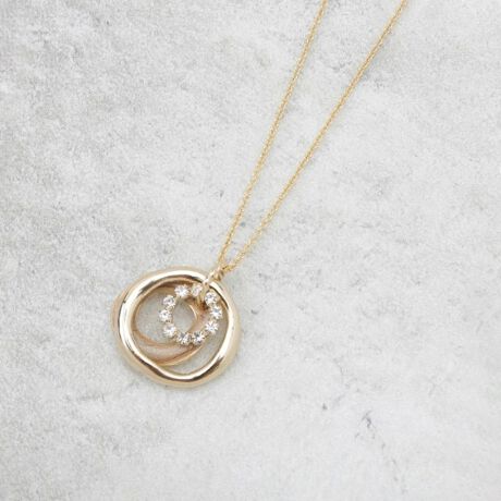 [^ԁFC7134108]肰ȂrW[ƃG|OA^O|킹gvOlbNXyfUCzG|⃁^ArW[gݍ킹gvO؂₩oBO^CṽlbNX́AVvȑɂȂꊴvX܂ByȂ|CgzItBXX^Cɂ̓VvȃVcs[Xɍ킹āBx́AJWAȃjbgTVc̏ォd˂邱ƂŁA؂₩ȃANZgy߂܂BƖ̊֌WɂAۂFČꍇ܂B܂Ap\REX}[gtHȂǂ̊ɂA኱iƉ摜̃J[قȂꍇ܂B