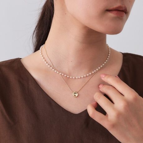 [^ԁFC7134115]iȈۂ2AlbNXɁA肰ȂRC`[|킹lbNXyfUCzGKgȃtFCNp[ƃN[ȃ`F[ARC`[t▭ɗݍ2AfUCBقȂeNX`[͂āAgho܂ByȂ|CgzVvȃuEXjbgɂ҂BfReAJWAX^C؂₩Ɋiグ܂Bd˕tł݊𔭊AR[fBl[g̕L܂BƖ̊֌WɂAۂFČꍇ܂B܂Ap\REX}[gtHȂǂ̊ɂA኱iƉ摜̃J[قȂꍇ܂B