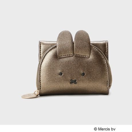 [^ԁFC7194016]miffy ~ OPAQUE.CLIP ̃R{[VACe2025NẴR{́A~btB[a70NjXyVȃCibvIlC̃h[`[́A~btB[oB肰ȂhJ{ꂽLbvTVcȂǁAfC[ɎgăObYĂ܂Bly߂R{ACeƊyĂ߂܂傤IyfUCz~btB[̂ڂ~jEHbgB~jobOۂȂǂɂ҂ȎO܂̃RpNgTCYłBiȎ̍fނgpĂ܂BRC镔̓t@Xi[JŃTT}`Ă̂ŊJ傫ARC̏oꂪ₷Ďg₷fUCłBD镔ɂ̓J[h|PbgtĂ܂Bt@Xi[̈ɂ́A70NLOIWi`[tBfނŁA[pXP[XiC71-94015j肪܂B~btB[a70NLOfUC̉Dƃl[tĂ܂By~btB[z1955Nɐ܂ꂽ~btB[͏Ȃ̏̎qBI_̊G{ƃfBbNEu[i񂪕`G{̎lłBydlzE|PbgFK~1 D~1 J[h|Pbg~5Ɩ̊֌WɂAۂFČꍇ܂B܂Ap\REX}[gtHȂǂ̊ɂA኱iƉ摜̃J[قȂꍇ܂B