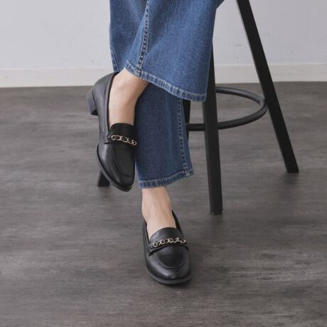 [^ԁFC7124003]ꂢ߃X^COɍ킹₷I@\ƗSn̗ǂɂ`F[fUC[t@[Eʋ΂ɂΉ\Ȃꂢ߃x[VbNfUCE{͍̂fނgpEb̃`F[p[c[hȈۂ̃fUC|CgE~͒ᔽ̃NbVfނgpE~̂ܐ敔ɂ͍RۖhLHioNeVbgjfނgpE{̓̓W[WfނgpđǍDyfUCzʋΒʊw̃LC߃X^CO͂AJWAȃfjX^Cɂ킹₷`F[fUC[t@[łBSn̗ǂɂdlŁA@\˔Ă܂Bq[F20mm̐îܐ敔ɂ́ARۖhLH{fށioNeVbgjgpĂ܂B̌ʂ͉ivIł͂܂BʋΑΉ\RۖhLHƖ̊֌WɂAۂFČꍇ܂B܂Ap\REX}[gtHȂǂ̊ɂA኱iƉ摜̃J[قȂꍇ܂Bd:03(24.0~24.5cm)Б260g