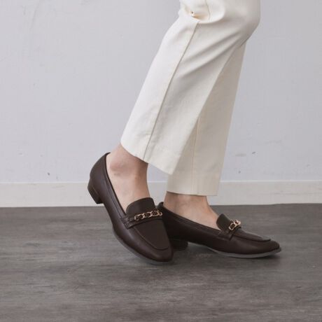 [^ԁFC7124003]ꂢ߃X^COɍ킹₷I@\ƗSn̗ǂɂ`F[fUC[t@[Eʋ΂ɂΉ\Ȃꂢ߃x[VbNfUCE{͍̂fނgpEb̃`F[p[c[hȈۂ̃fUC|CgE~͒ᔽ̃NbVfނgpE~̂ܐ敔ɂ͍RۖhLHioNeVbgjfނgpE{̓̓W[WfނgpđǍDyfUCzʋΒʊw̃LC߃X^CO͂AJWAȃfjX^Cɂ킹₷`F[fUC[t@[łBSn̗ǂɂdlŁA@\˔Ă܂Bq[F20mm̐îܐ敔ɂ́ARۖhLH{fށioNeVbgjgpĂ܂B̌ʂ͉ivIł͂܂BʋΑΉ\RۖhLHƖ̊֌WɂAۂFČꍇ܂B܂Ap\REX}[gtHȂǂ̊ɂA኱iƉ摜̃J[قȂꍇ܂Bd:03(24.0~24.5cm)Б260g