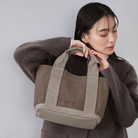 [^ԁFC7114021]}`|PbgI2WAYdl̃~hTCYg[gobOlC̃obOɐVFoIH~[h߂R[fCfނVNȈہIEfC[g͂Aʋ΁EʊwɂΉ\Ȃꂢ߃VvfUCE012A019A504J[́A{̂ɔzfނgpE543A744A769J[́A{̂ɃR[fCfނgpE{̂3wɕĂĎ[₷dlE{̑O͕Ǝo₷A̓}OlbgJdlŃobO̒یɂȂȂ悤ɔzE500mlTCỸybg{gȂ܂TCYE|PbgAו̎dɕ֗łB|PbgF7iA|PbgF4jyfUCzig₷JWAȑfނgpȂiȈۂ̃~hg[gobOBJWAł͂ȂAʋΒʊw̃X^COɂ킹₷XbLfUCɎdグ܂B{́̕A012A019A504J[͖Ȃ̔zfށiDjgpĂ܂B̑A543A744A769J[͖{̂ɃR[fCfނgpĂ܂B{̂3wɕĂĉו̎d₷A500mlybg{gȂ܂TCYłB{̑Ȏw͂ƕo₷A̓}OlbgJdlȂ̂ŃobO̒gیɂȂ炸SłBO\ȃV_[XgbvtŁA2WAYŎĝ|CgłBV_[͒\BɊ|ۂɃSAtBbgĎĂ邷ƂfUCɎdグ܂ByJ[WJz#012 O[nFPFizfށj#019 ubNnFPFizfށj#504 AC{[nFoCJ[izfށj#543 uEnFPFi{́FR[fCfށAȂǁFzfށj#744 _[NuEnFPFiR[fCfށj#769 IWnFPFiR[fCfށj2WAY|Pbg聡|Pbg|\d:550g