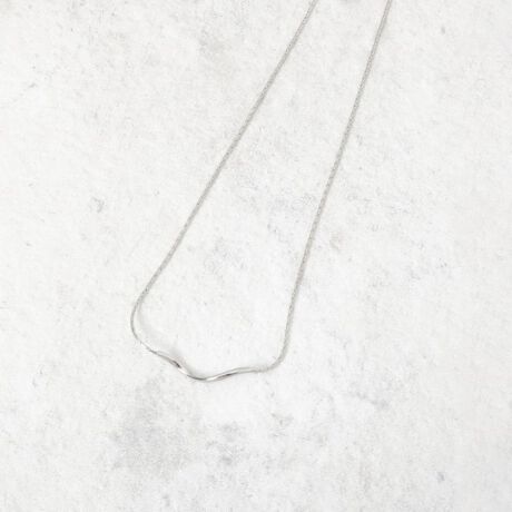 [^ԁFC7134132]yfUCzꂽ^o[AVvȂX^CbVȈۂ^fUCB2WAYdlŁAXg[gƎ΂߂̃AWy߁AV[ɉ͋C肪\łByȂ|CgzJWATVcuEXɍ킹邱ƂŁAꂽl̃X^CBfC[[X͂AʂȃV[ɂ}b`AR[fBl[g̃oG[VLANZgƂăIXXłBƖ̊֌WɂAۂFČꍇ܂B܂Ap\REX}[gtHȂǂ̊ɂA኱iƉ摜̃J[قȂꍇ܂B